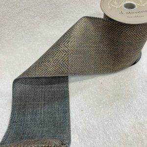 Dan Stevens Grey/Gold Herringbone Ribbon